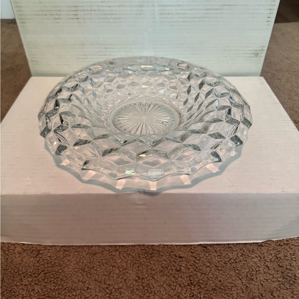Fostoria (FA) rolled edge bowl